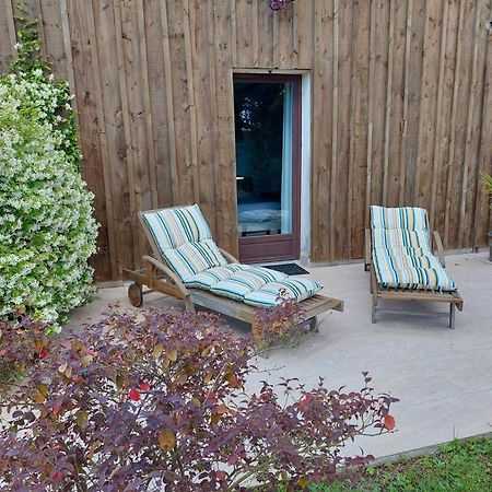 Gite Cosy Grand Confort Dans Un Ecrin De Verdure Agudelle エクステリア 写真